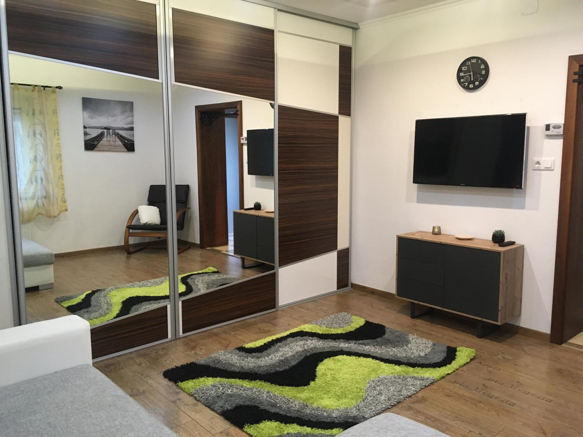 Rabbit Apartman Mosonmagyaróvár エクステリア 写真